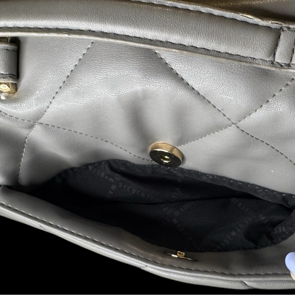 Steve Madden Purse - Picture 7 of 9